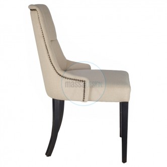 Martina Kontra Kapitoneli Sandalye