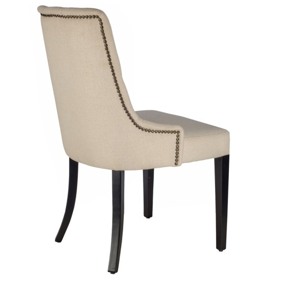 Martina Kontra Kapitoneli Sandalye